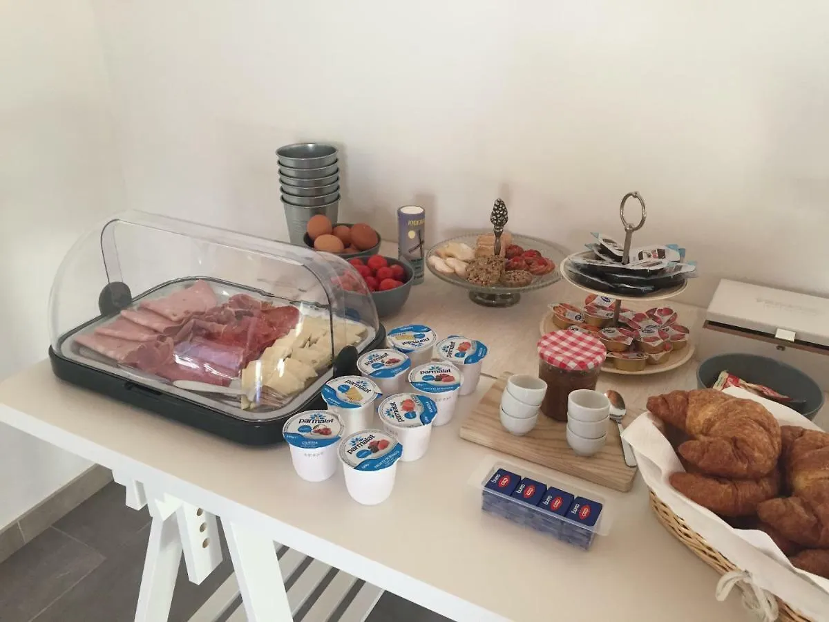 Dimora Di Dante Bed and Breakfast Chiaramonte Gulfi Italië